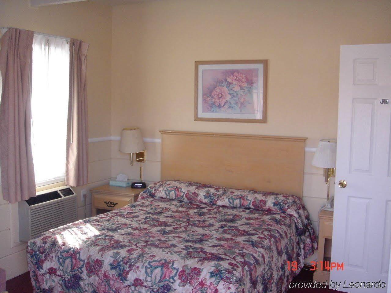 Tri-Valley Inn & Suites Плезантон Номер фото